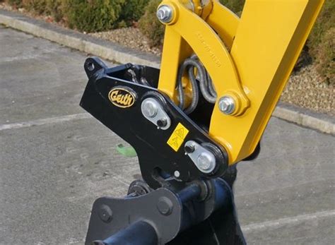 case mini excavator quick coupler|mini excavator quick hitch.